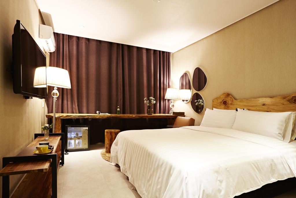 Hotel Namoo Cheong-Ju チョンジュ 部屋 写真