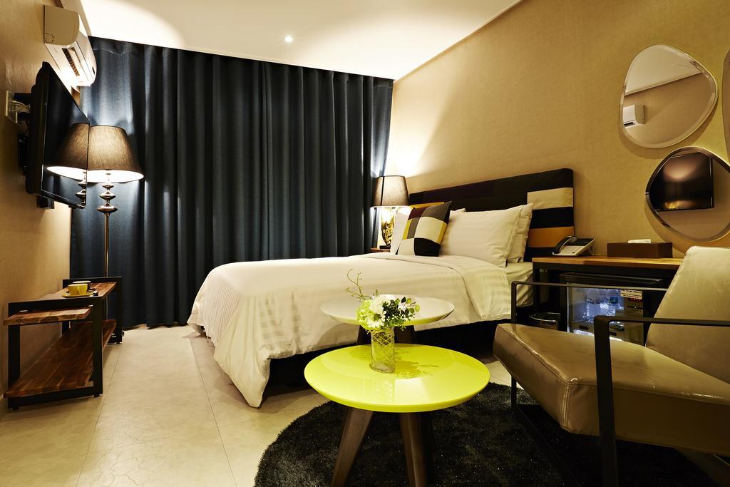 Hotel Namoo Cheong-Ju チョンジュ 部屋 写真